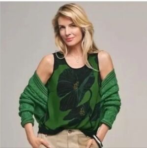 NWT Cabi Tahiti Top #4550 Green Black Size S Floral Sleeveless